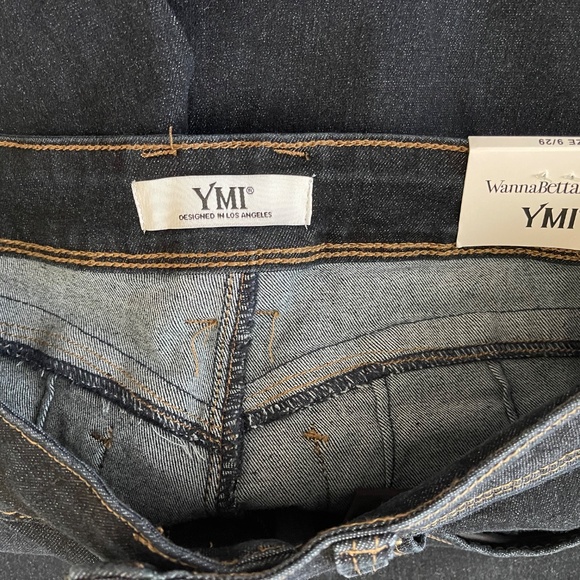 YMI WannaBettaButt Flare Jeans 9/29 NWT - Picture 6 of 14